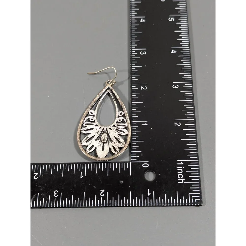 Premier Designs Boho Filigree Teardrop‎ Earrings Silver Tone Etched Cutout Drop